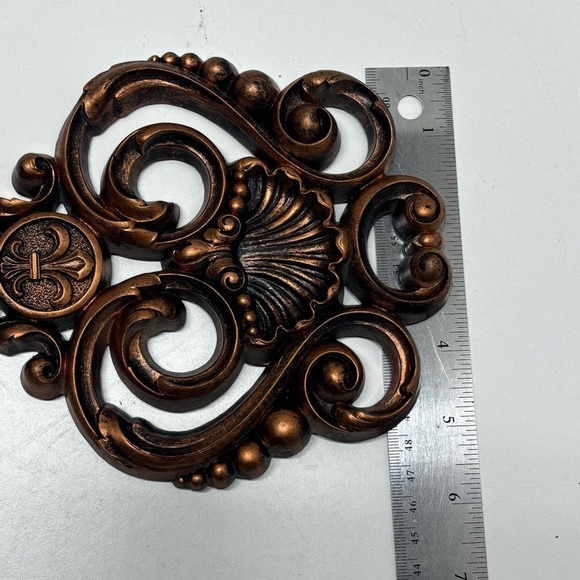 Coppercraft Guild Syroco decorative key wall decor - Picture 8 of 8